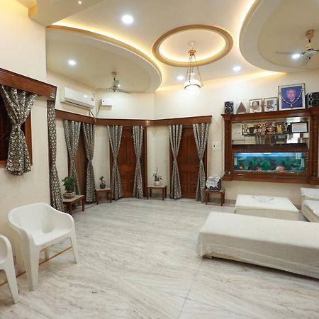 Kapoor Sahab Homestay : It'S A Home Away From Home. Βαρανάσι Εξωτερικό φωτογραφία