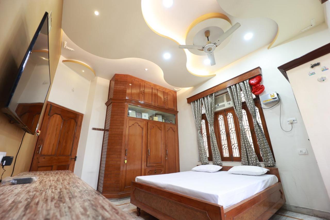 Kapoor Sahab Homestay : It'S A Home Away From Home. Βαρανάσι Εξωτερικό φωτογραφία