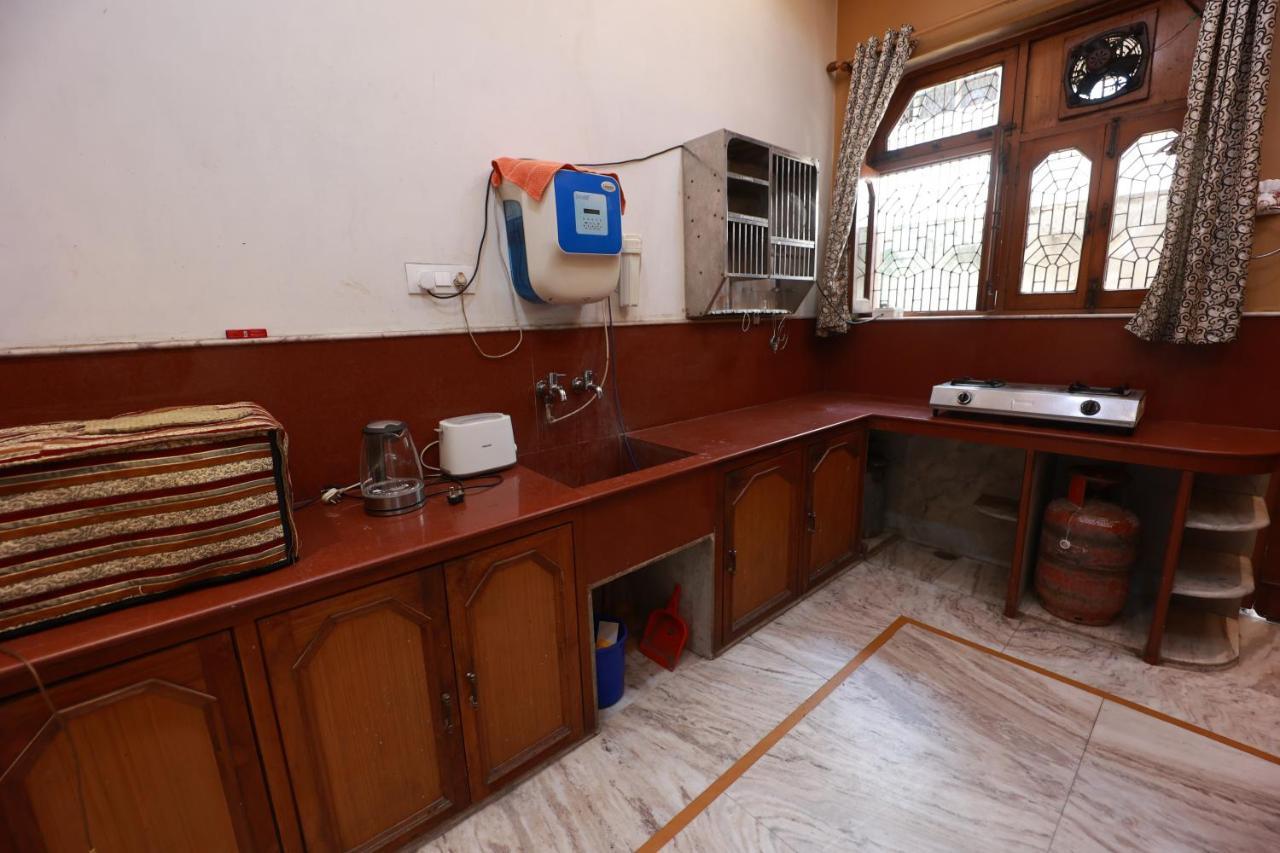 Kapoor Sahab Homestay : It'S A Home Away From Home. Βαρανάσι Εξωτερικό φωτογραφία