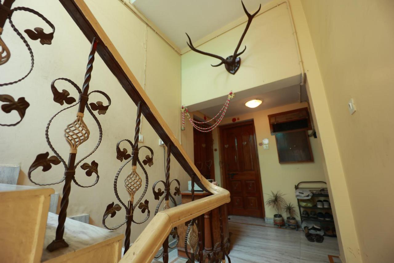Kapoor Sahab Homestay : It'S A Home Away From Home. Βαρανάσι Εξωτερικό φωτογραφία